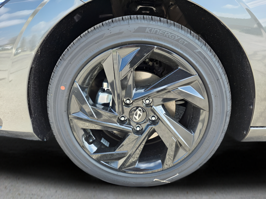 New 2026 Hyundai Elantra SEL Sport Premium FWD image 10