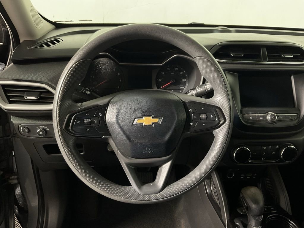 Used 2021 Chevrolet TrailBlazer LS image 25