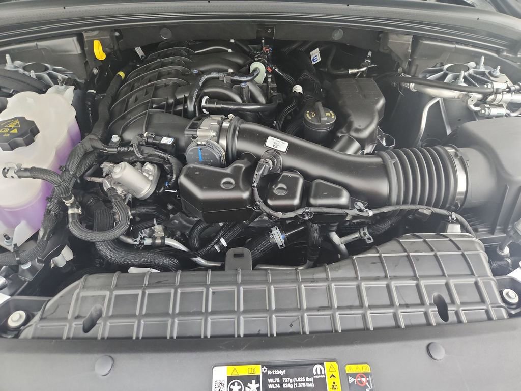 New 2025 Jeep Grand Cherokee Laredo X w/ Luxury Tech Group I image 35