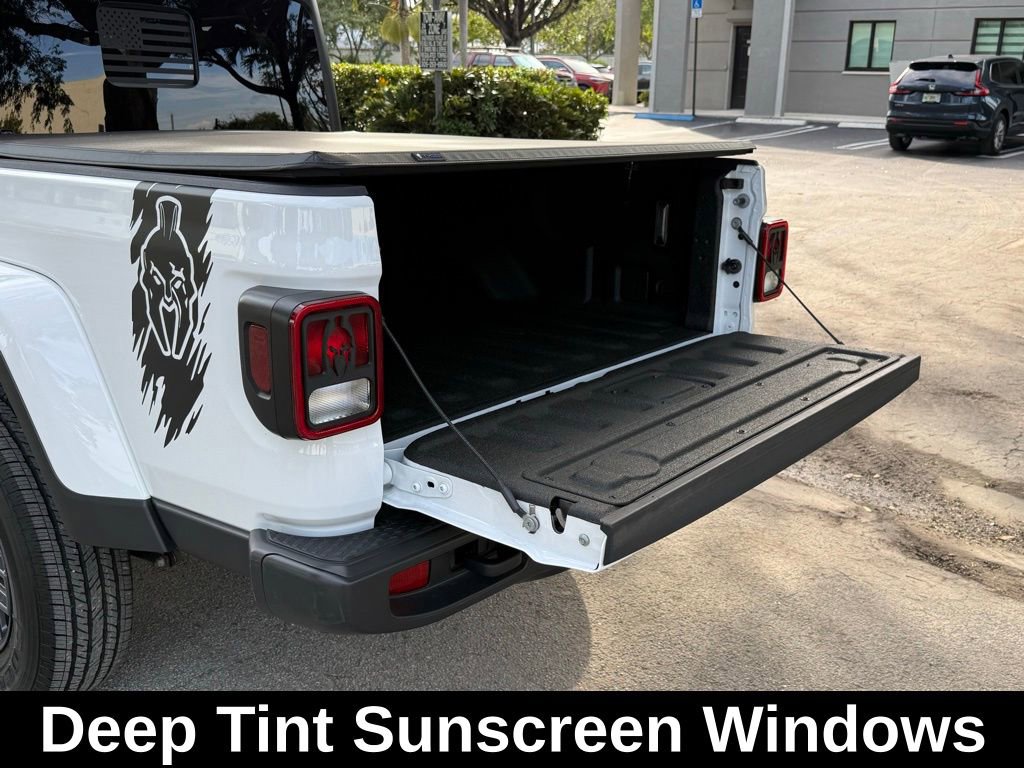 Certified 2024 Jeep Gladiator Sport image 28