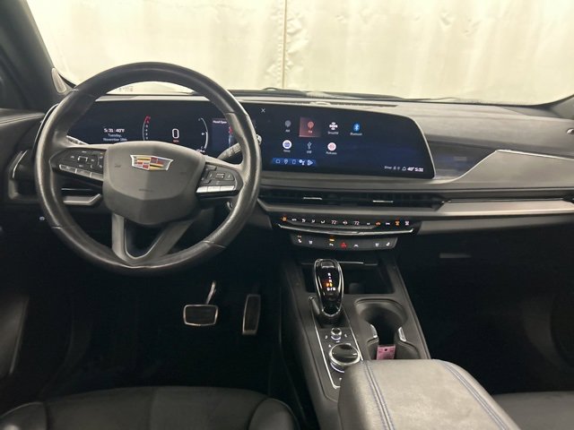 Used 2024 Cadillac XT4 Sport image 25
