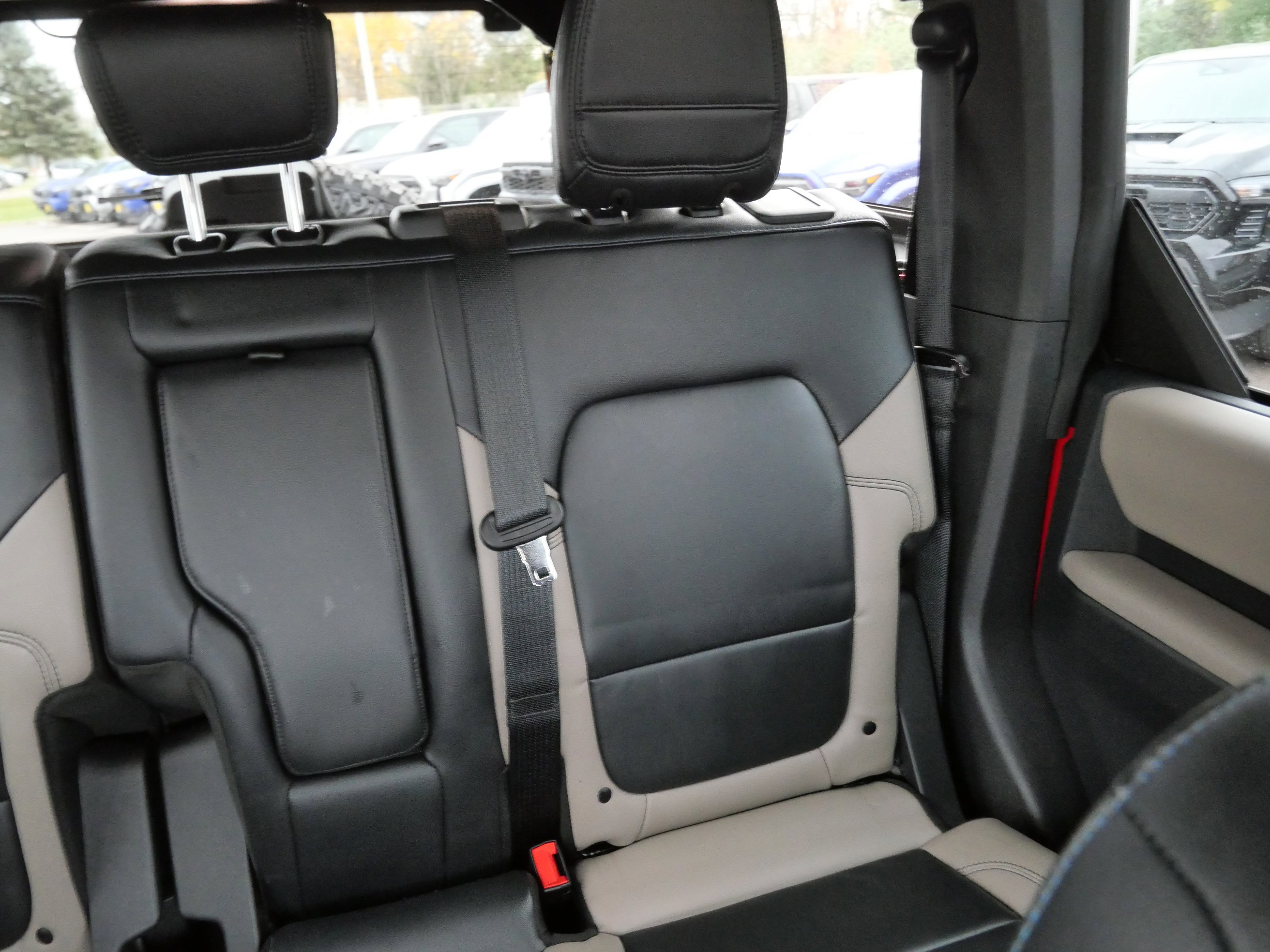 Used 2022 Ford Bronco Wildtrak image 14