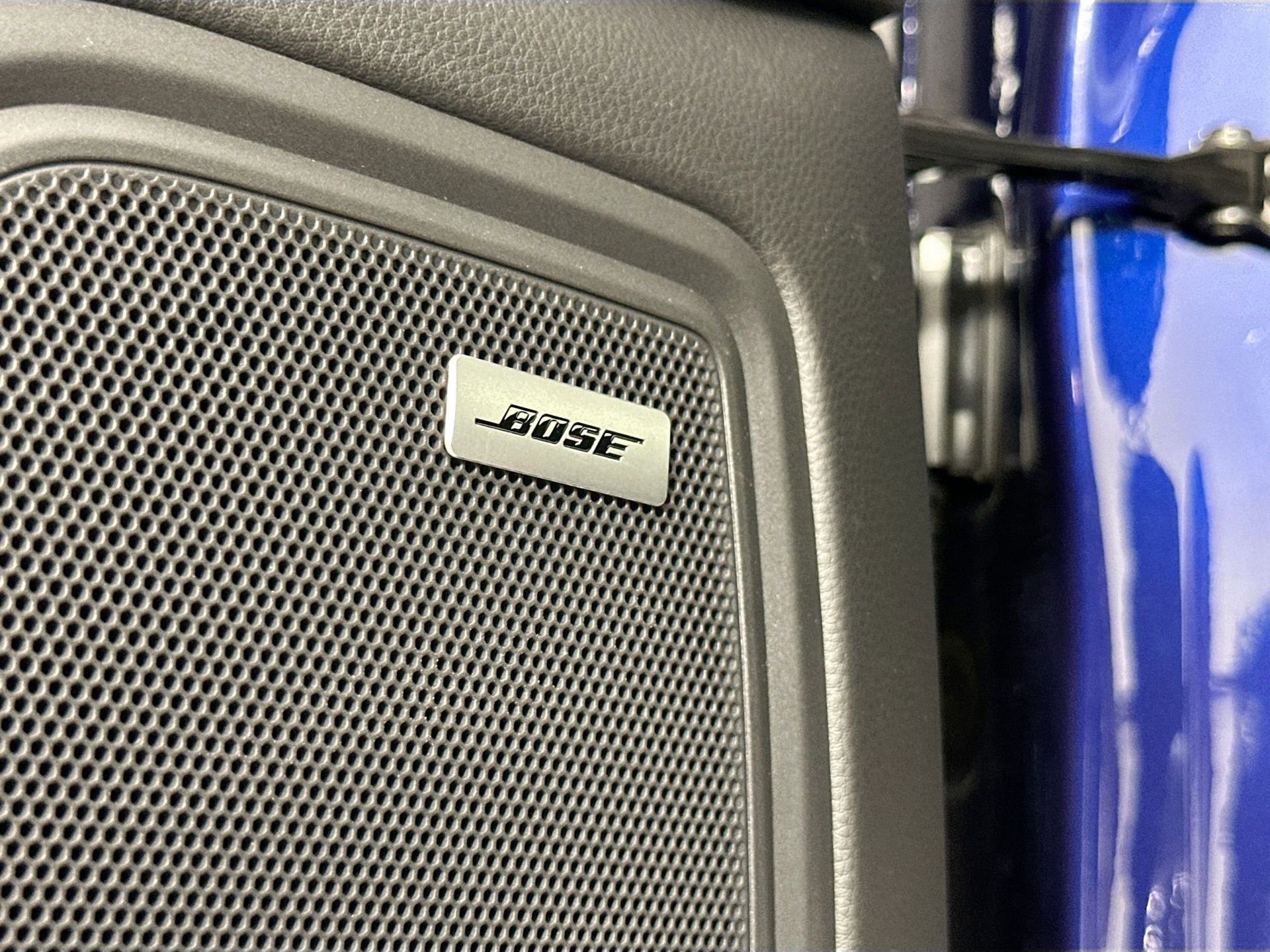 Certified 2025 Porsche Macan image 33