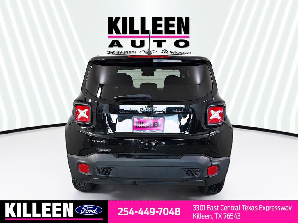 Used 2023 Jeep Renegade Latitude image 7