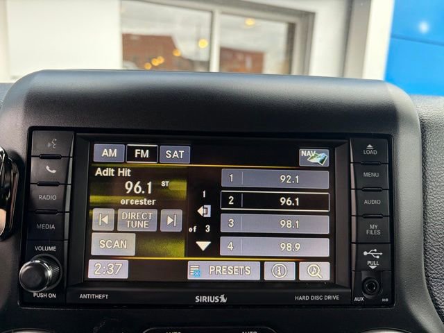 Used 2016 Jeep Wrangler Unlimited Rubicon image 26