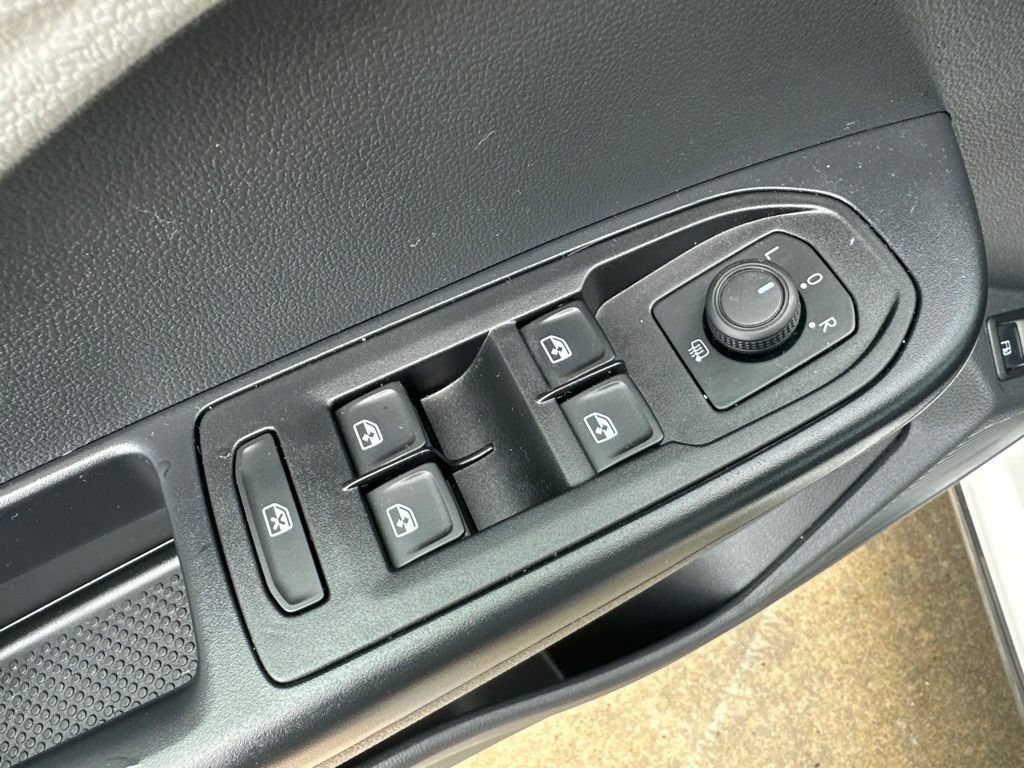 Used 2024 Volkswagen Taos S AWD/4WD image 14
