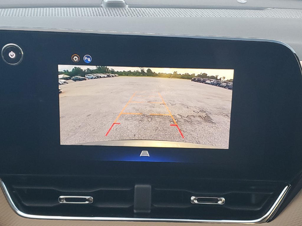 Used 2026 Chevrolet Equinox ACTIV w/ Convenience Package III AWD/4WD image 17