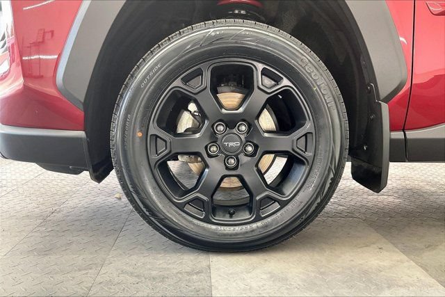 Used 2020 Toyota RAV4 TRD Off-Road AWD/4WD image 8
