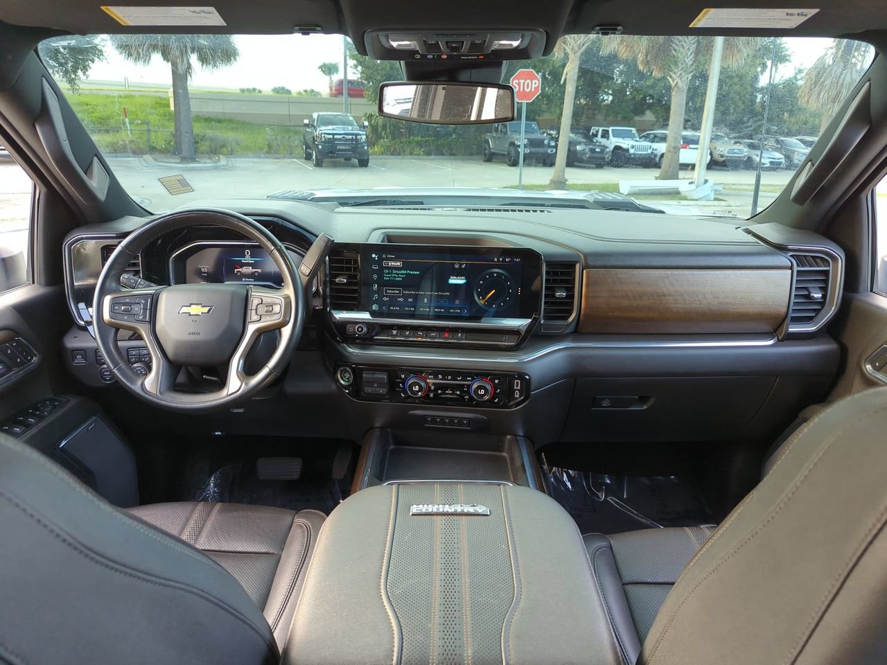 Used 2024 Chevrolet Silverado 2500 High Country AWD/4WD image 22