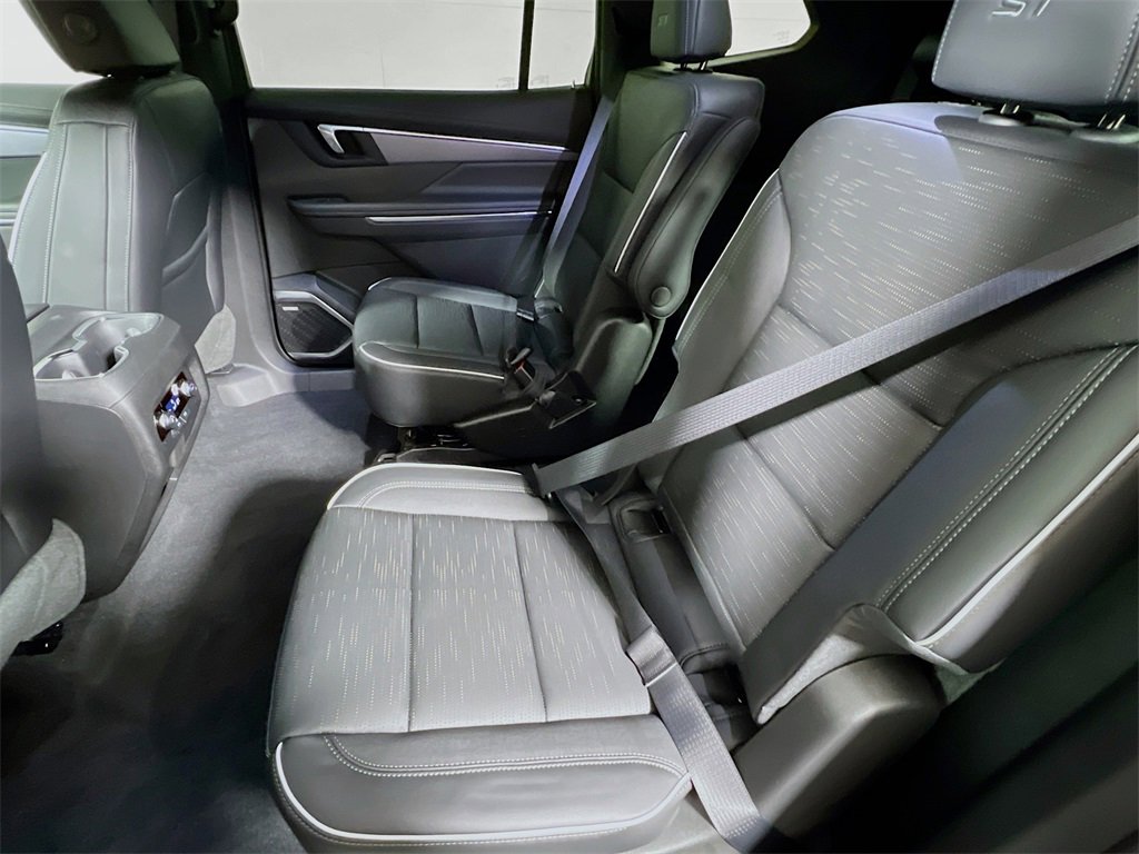 New 2026 Buick Enclave Sport Touring w/ Power Package image 18