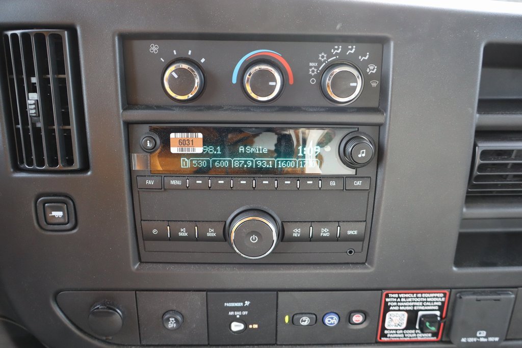 New 2025 Chevrolet Express 3500 w/ Power Convenience Package image 9