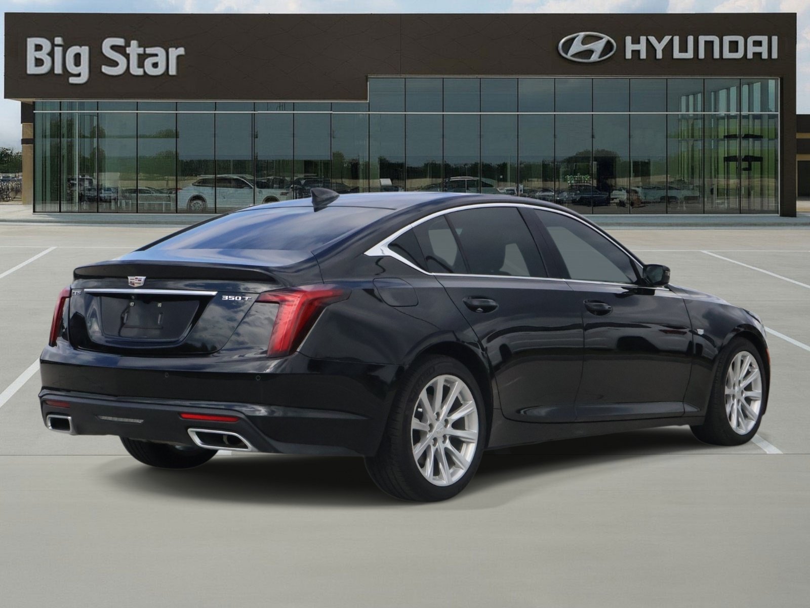 Used 2023 Cadillac CT5 Luxury w/ Sun And Sound Package RWD image 4