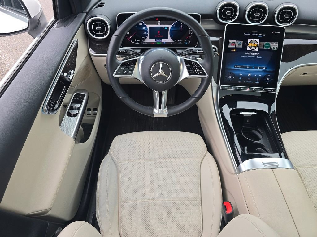 Certified 2025 Mercedes-Benz GLC 350e 4MATIC image 26