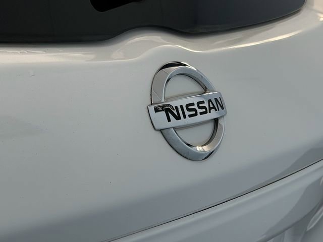 Used 2018 Nissan Kicks SV w/ Exterior Package FWD image 10