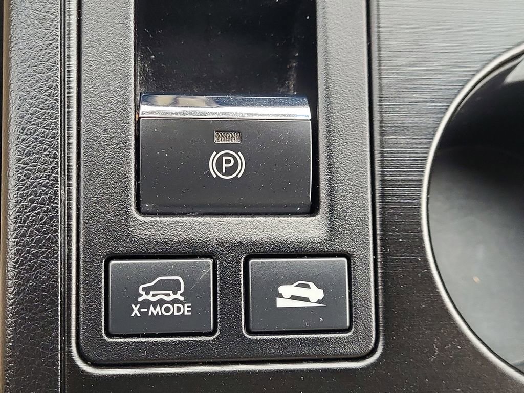 Used 2019 Subaru Outback 2.5i Premium AWD/4WD image 23