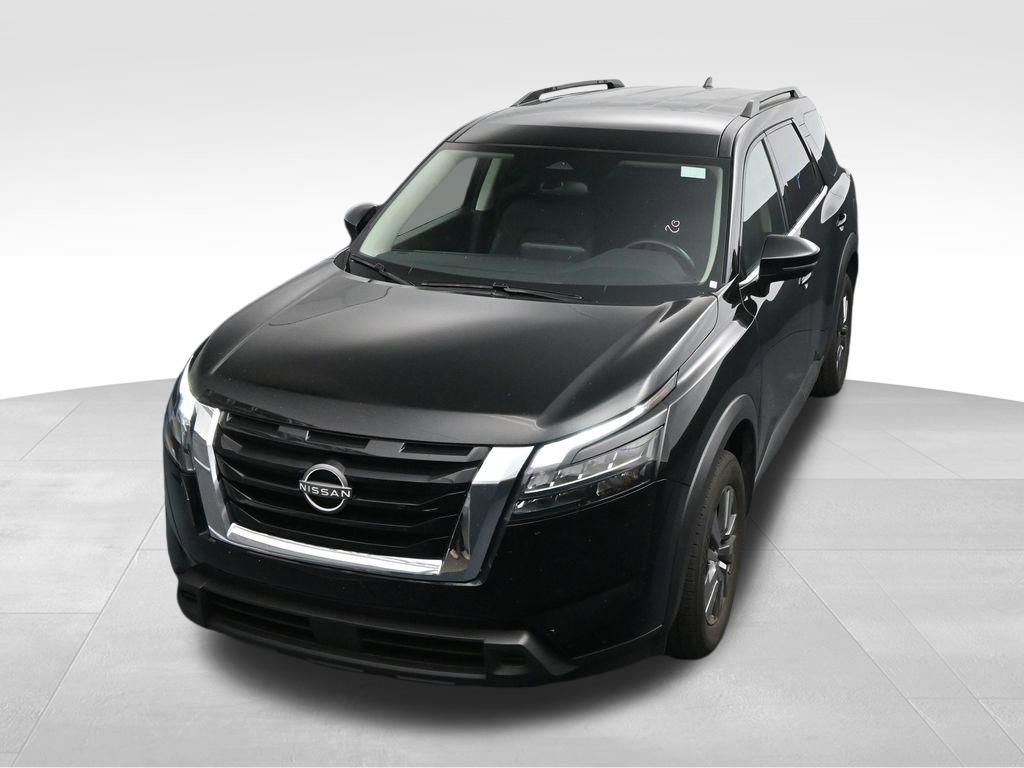 Used 2025 Nissan Pathfinder SV FWD image 25