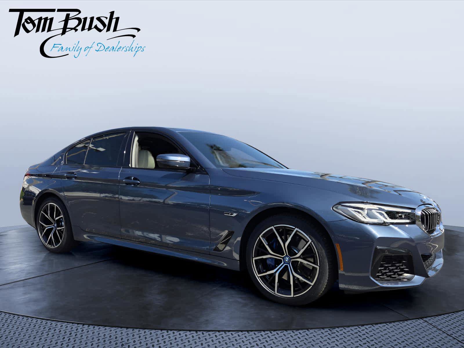 Certified 2023 BMW 530e w/ M Sport Package RWD image 1
