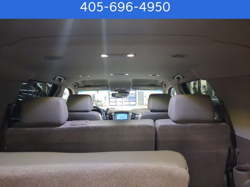 Used 2019 Chevrolet Suburban LT image 15