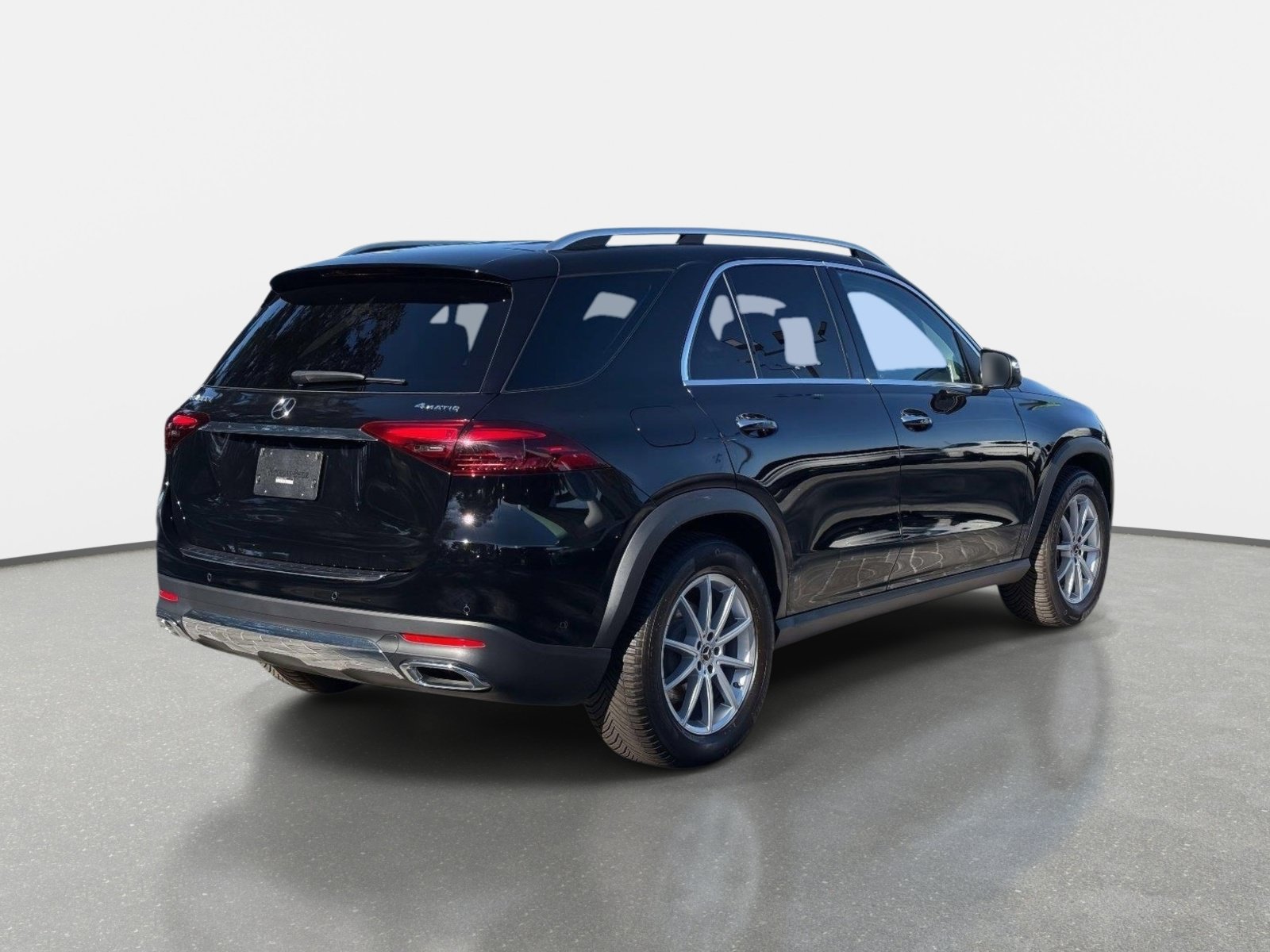 Used 2024 Mercedes-Benz GLE 350 4MATIC image 3