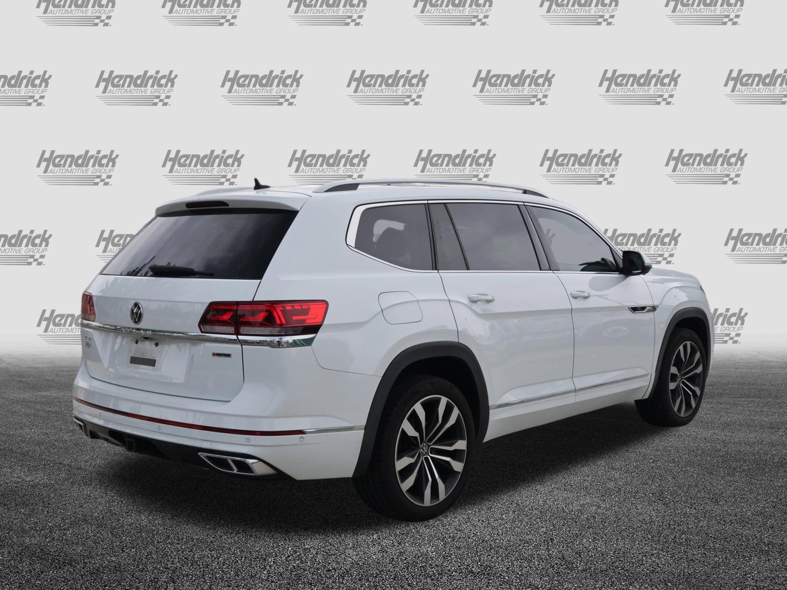 Used 2022 Volkswagen Atlas SEL Premium AWD/4WD image 9