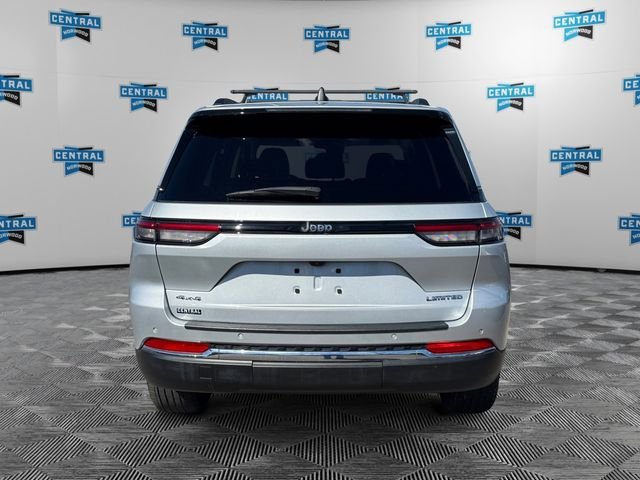 Used 2022 Jeep Grand Cherokee Limited AWD/4WD image 5