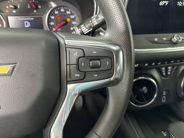 Used 2024 Chevrolet Blazer LT w/ Convenience Package FWD image 16