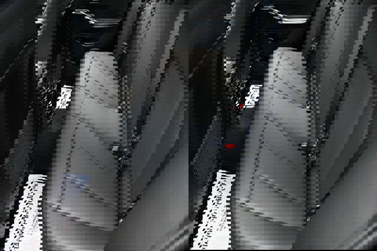 Used 2021 BMW 330i Sedan w/ Convenience Package image 10