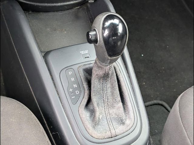 Used 2013 Kia Soul FWD image 12