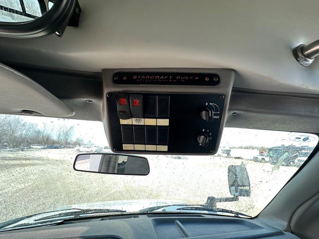 Used 2013 Ford E-450 and Econoline 450 Super Duty w/ Shuttle Bus Prep Pkg image 14