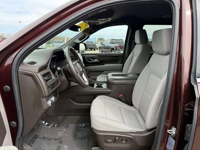 Used 2022 GMC Yukon SLE w/ Gmc Pro Safety Plus Package AWD/4WD image 10
