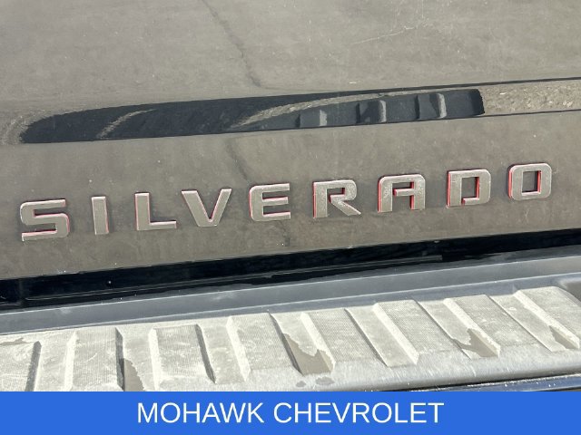 Certified 2018 Chevrolet Silverado 1500 LT w/ All Star Edition AWD/4WD image 32