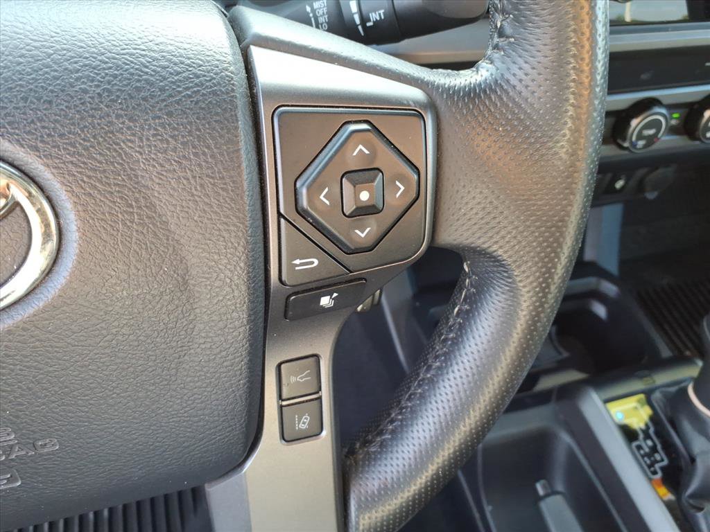 Used 2019 Toyota Tacoma TRD Sport image 30