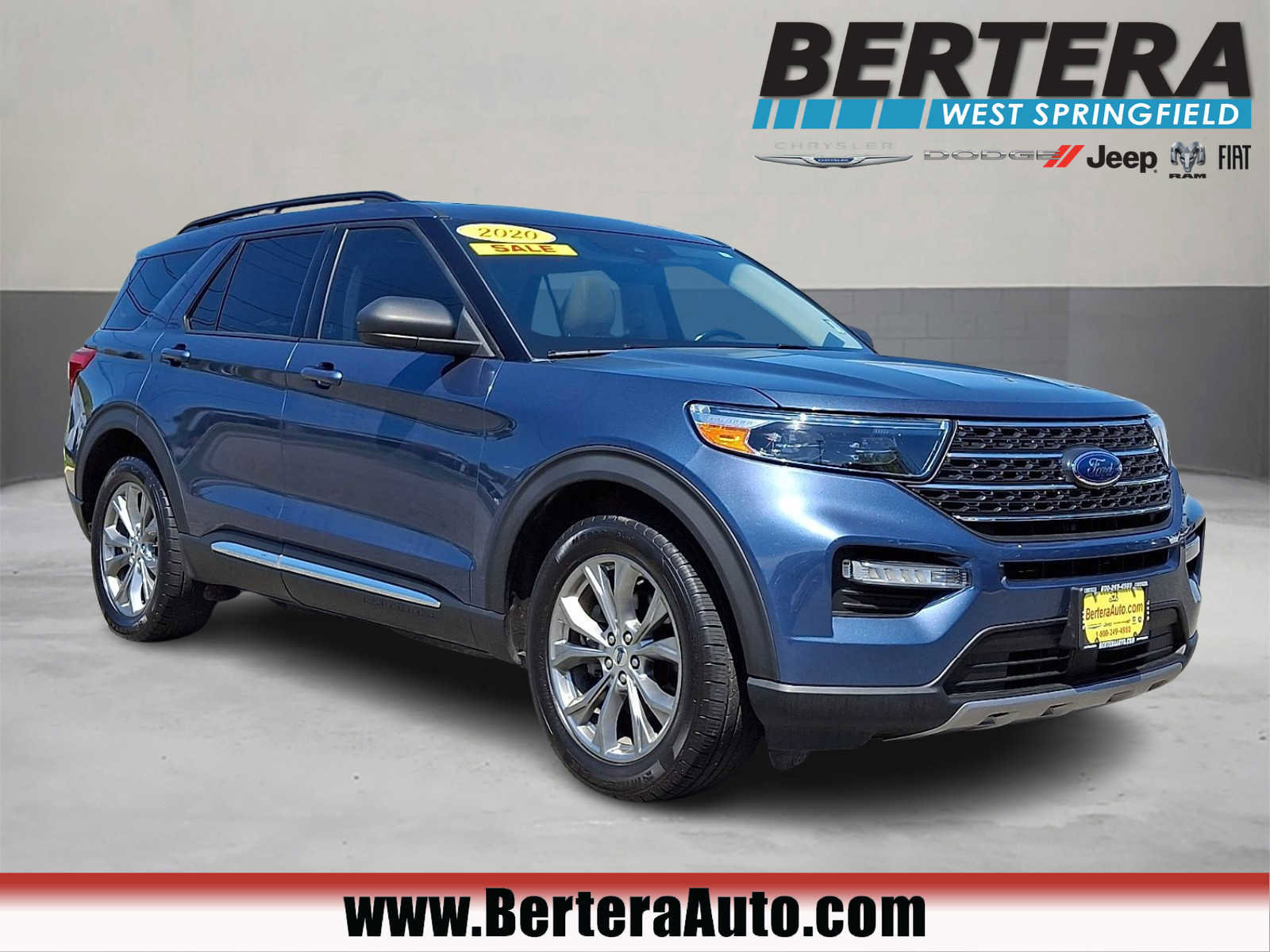 Used 2020 Ford Explorer XLT w/ Equipment Group 202A AWD/4WD image 1