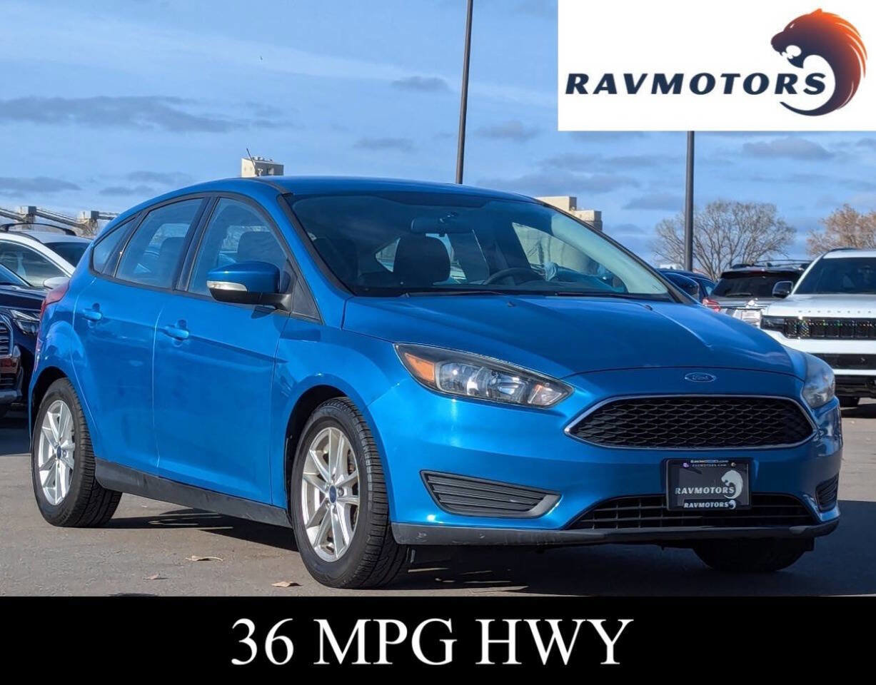Used 2017 Ford Focus SE image 1