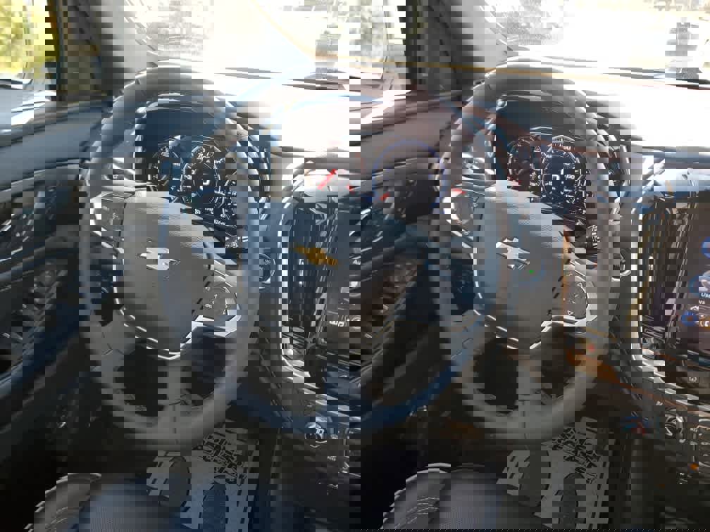 Used 2023 Chevrolet Traverse Premier w/ LPO, Floor Liner Package image 18