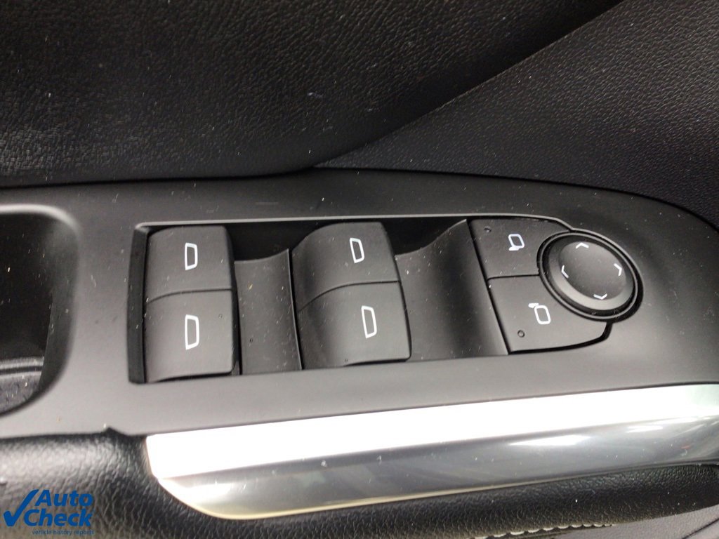 Used 2024 Chevrolet Traverse LS image 11