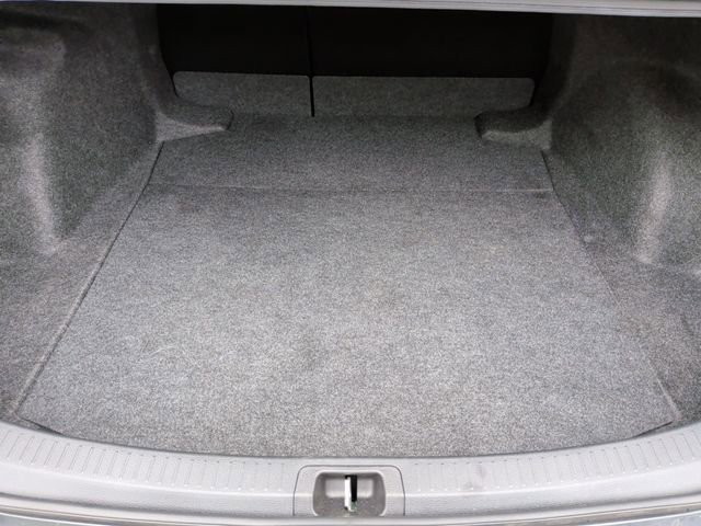 Used 2025 Toyota Corolla LE FWD image 34