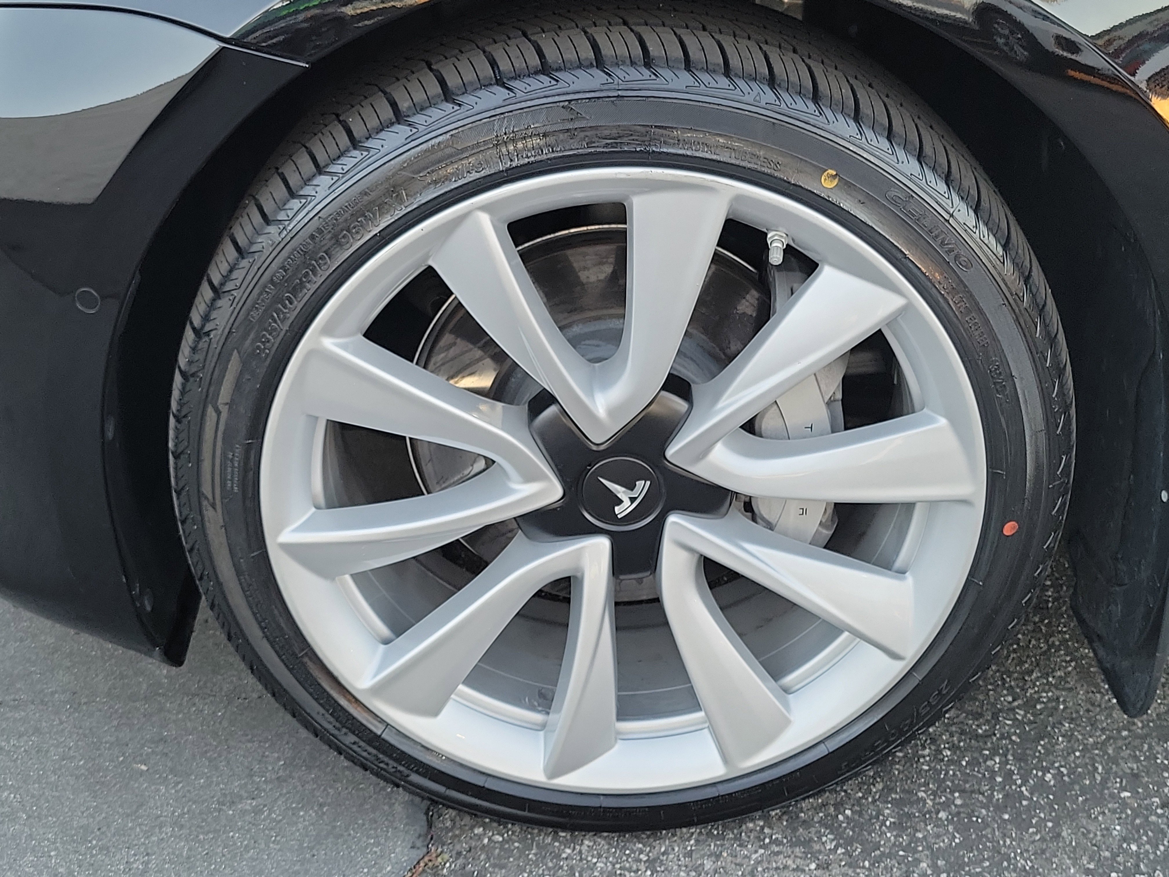 Used 2020 Tesla Model 3 Long Range image 23