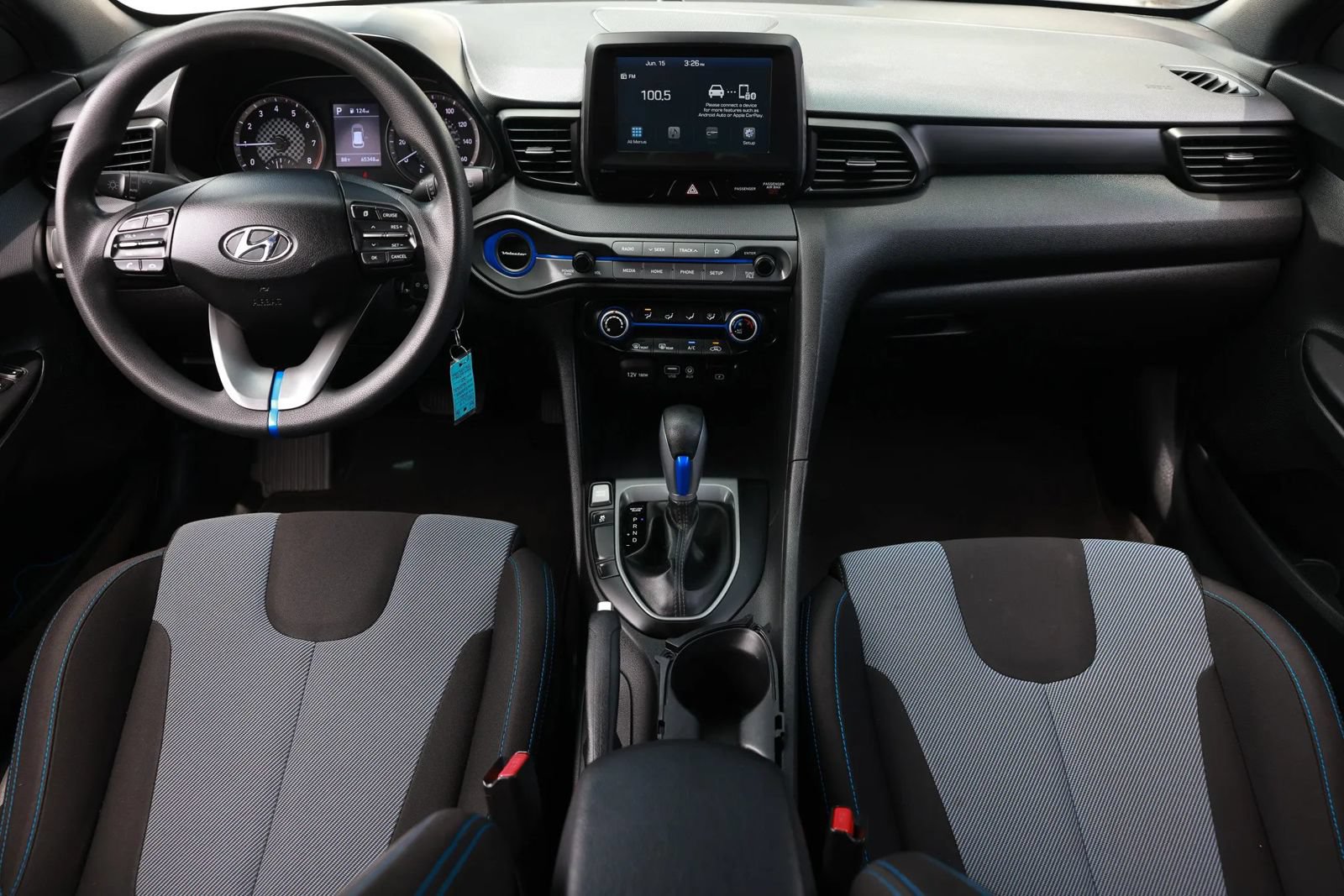 Used 2019 Hyundai Veloster 2.0 FWD image 2