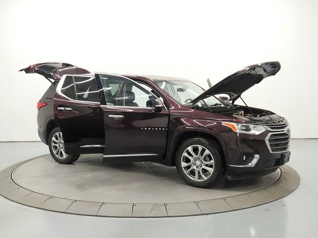 Used 2018 Chevrolet Traverse Premier AWD/4WD image 9