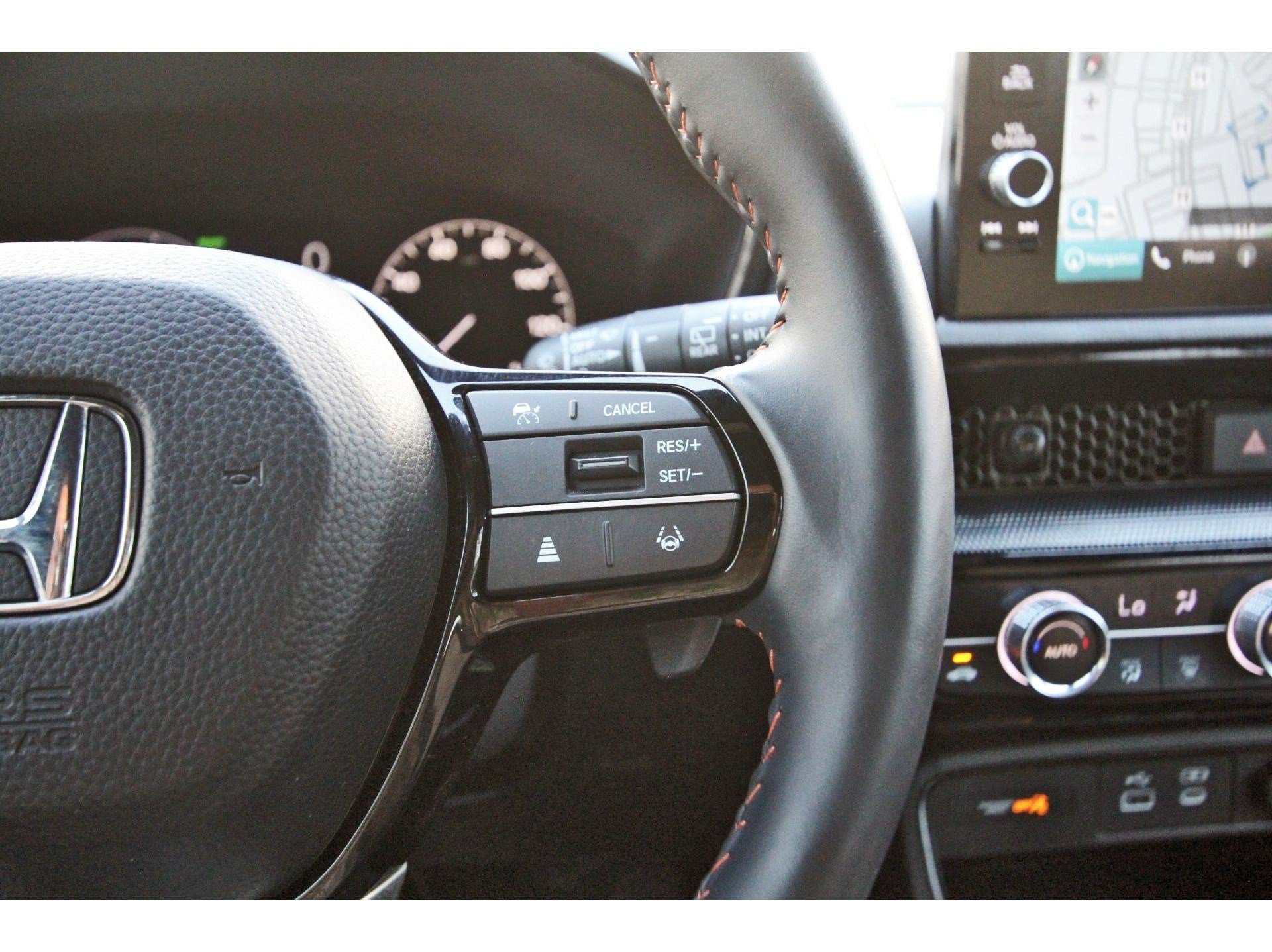 Used 2025 Honda CR-V Sport Touring image 18