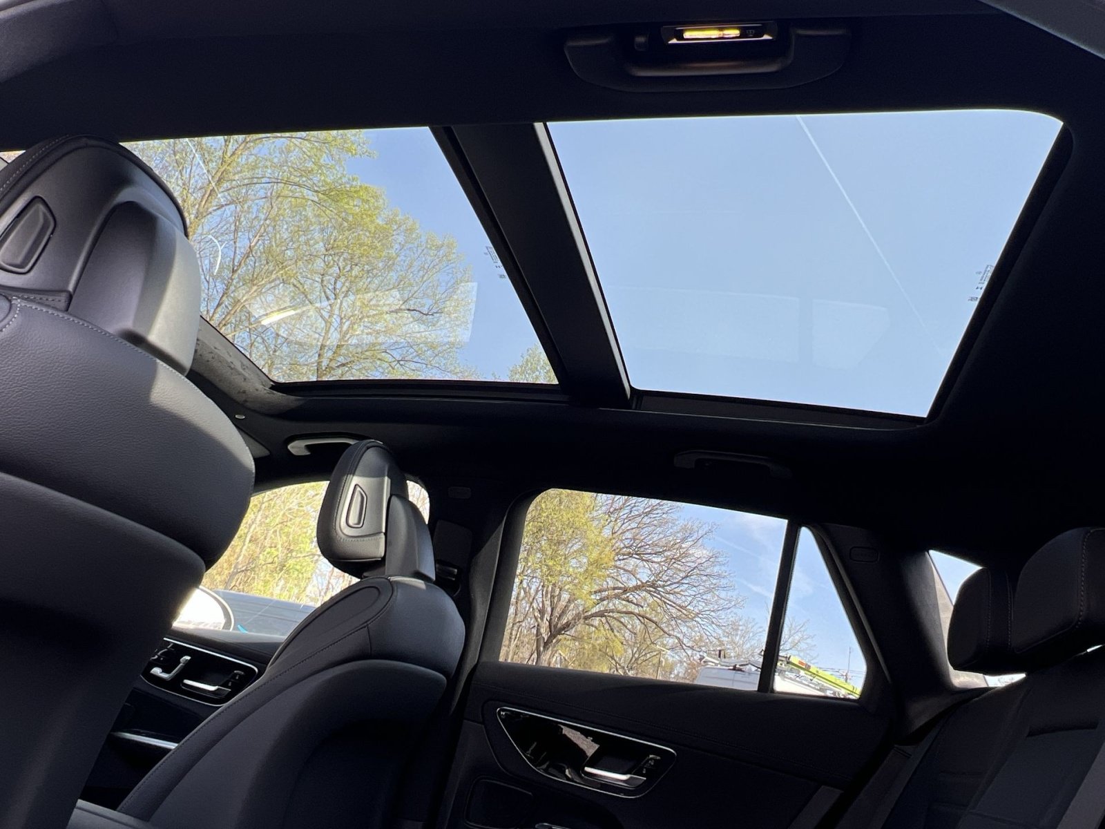 New 2026 Mercedes-Benz GLC 300 4MATIC image 22