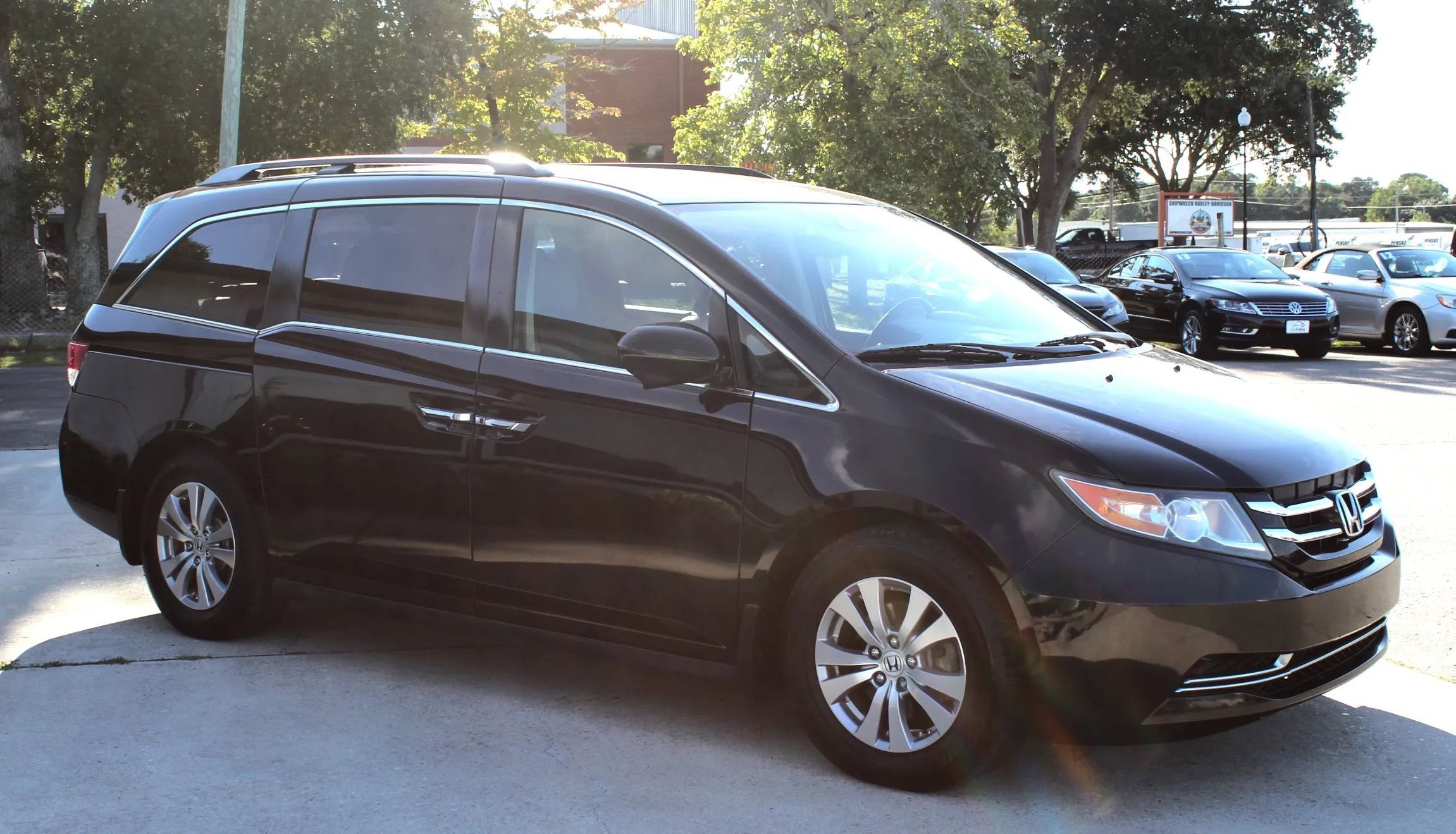 Used 2017 Honda Odyssey EX-L image 7