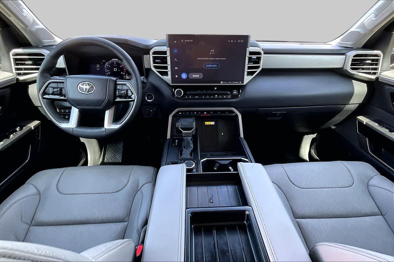 Used 2024 Toyota Tundra Limited AWD/4WD image 16