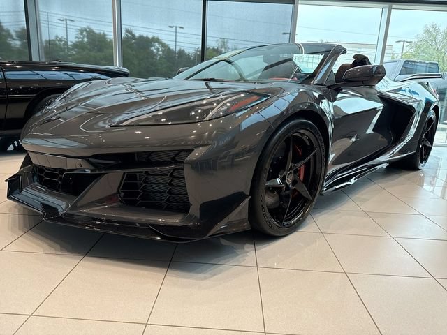 New 2027 Chevrolet Corvette Z06 w/ Z07 Performance Package RWD image 2