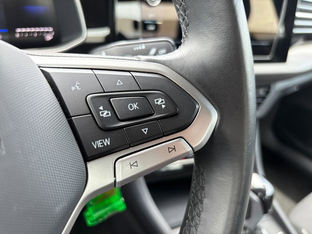 Used 2025 Volkswagen Jetta Sport FWD image 14