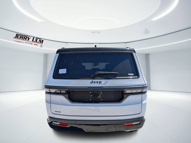 New 2026 Jeep Grand Wagoneer Summit w/ Premium Group III image 4
