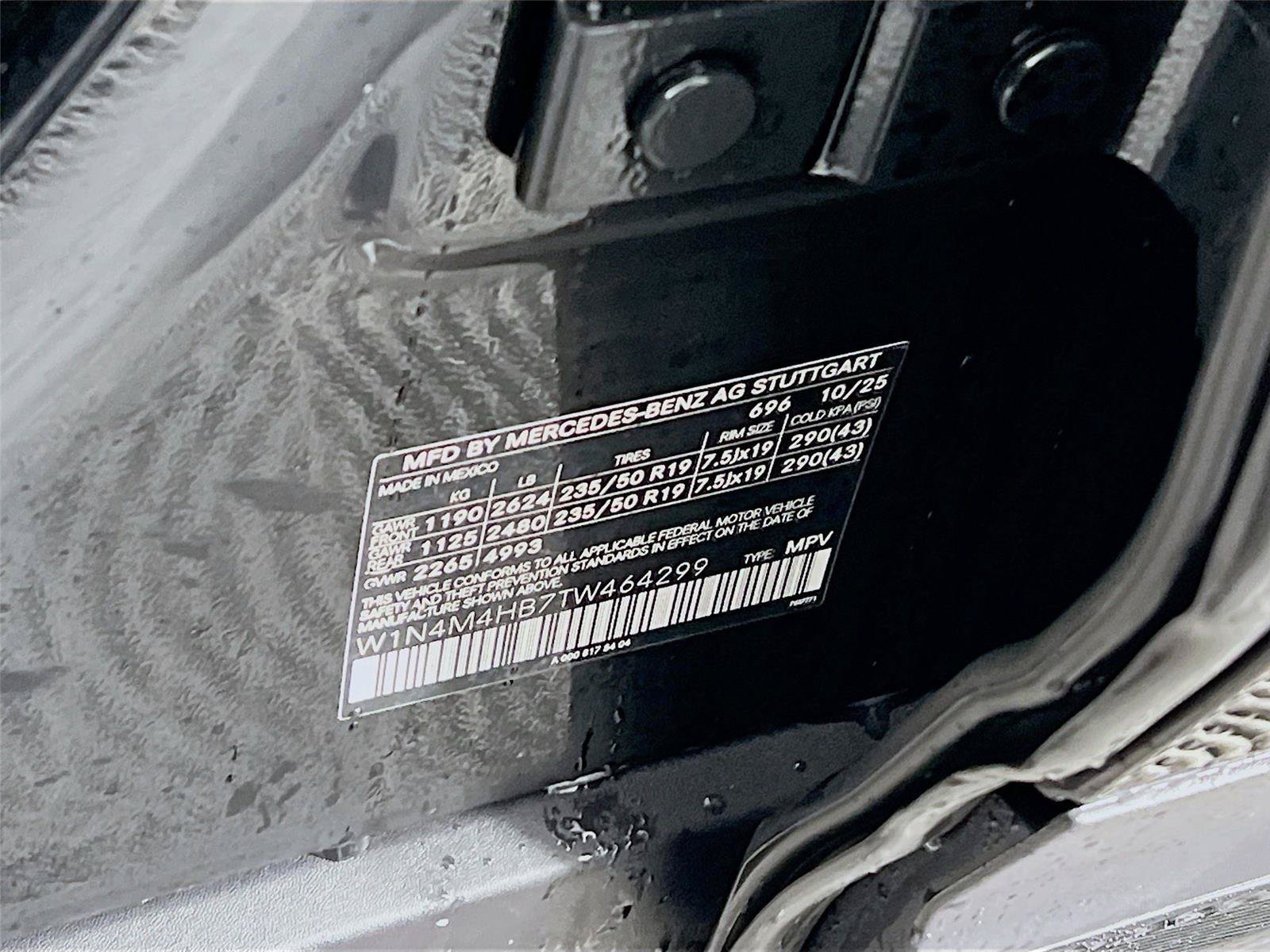 Certified 2026 Mercedes-Benz GLB 250 4MATIC image 28
