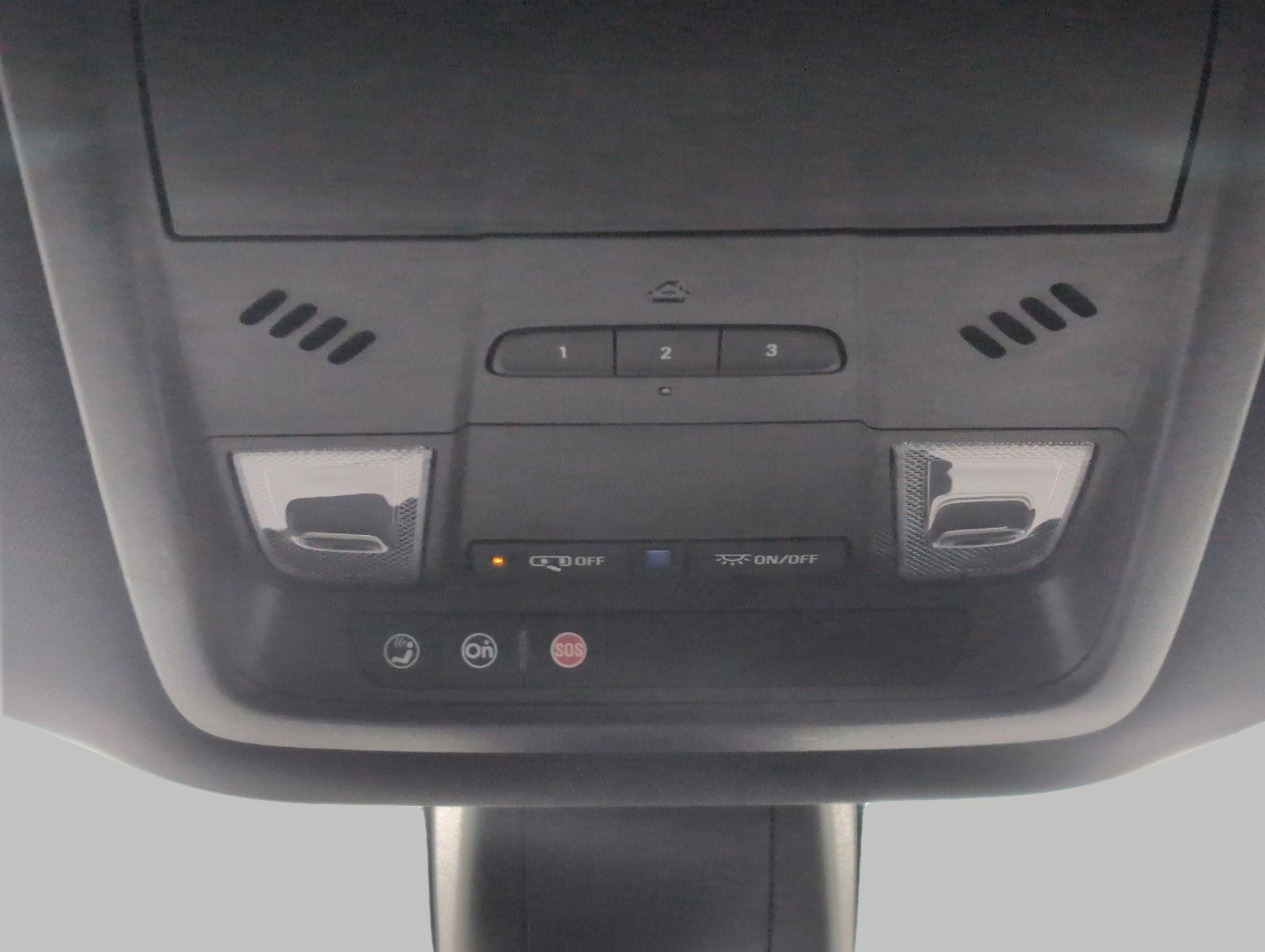 Used 2023 Buick Enclave Essence w/ LPO, Floor Liner Package AWD/4WD image 19