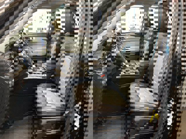 Certified 2022 Ford Explorer XLT w/ Equipment Group 202A image 17